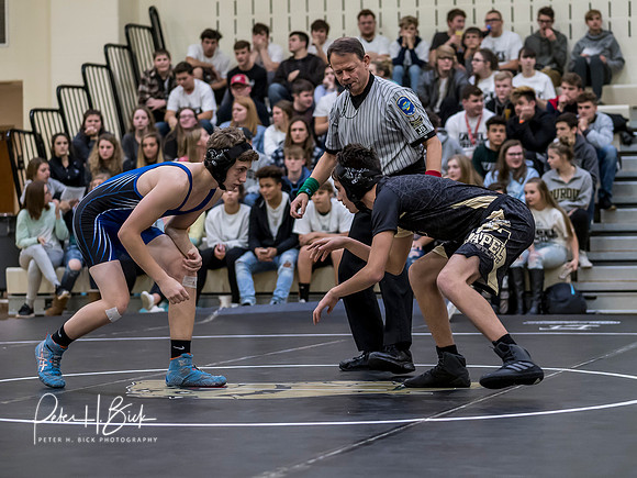 Lapel Wrestling 2018-19 0159
