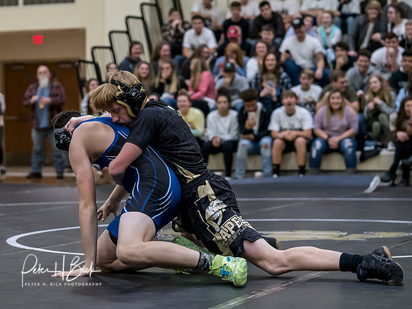 Lapel Wrestling 2018-19 0181