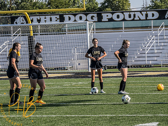 Lapel Soccer 2022 0048-Edit