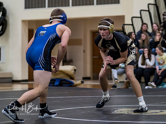 Lapel Wrestling 2018-19 0481