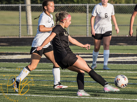 Lapel Girl's Soccer 2025 0875-Edit
