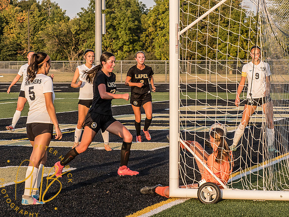 Lapel Girl's Soccer 2025 1851-Edit
