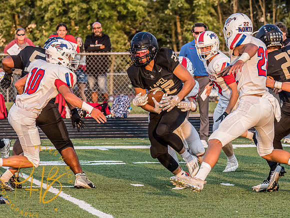 Lapel Football 2022 1124-Edit