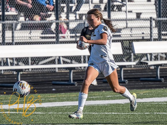 Lapel Girl's Soccer 2025 2012-Edit