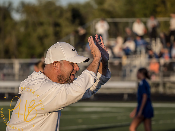 Lapel Girl's Soccer 2025 2285-Edit