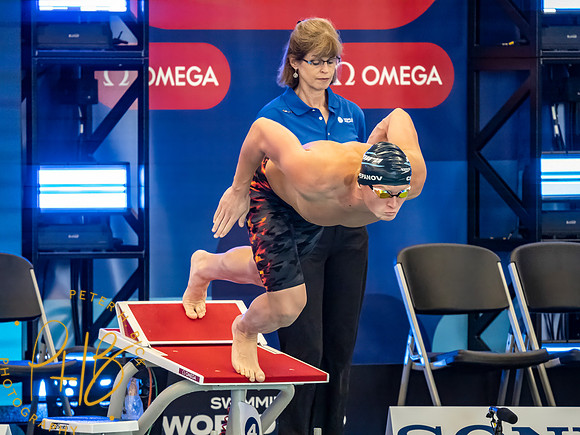 lev-cherpanov- World Cup 10-25 0258-Edit