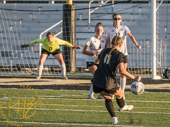 Lapel Girl's Soccer 2025 2704-Edit