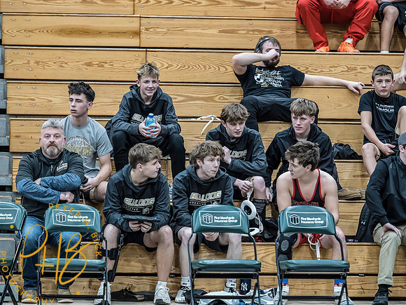 Lapel Wrestling 2025-26 0001-Edit
