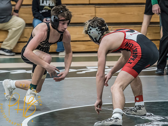 Lapel Wrestling 2025-26 0116-Edit