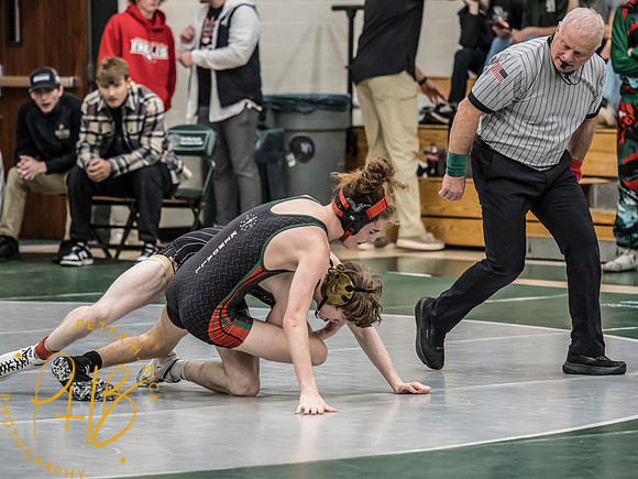 Lapel Wrestling 2025-26 0341-Edit