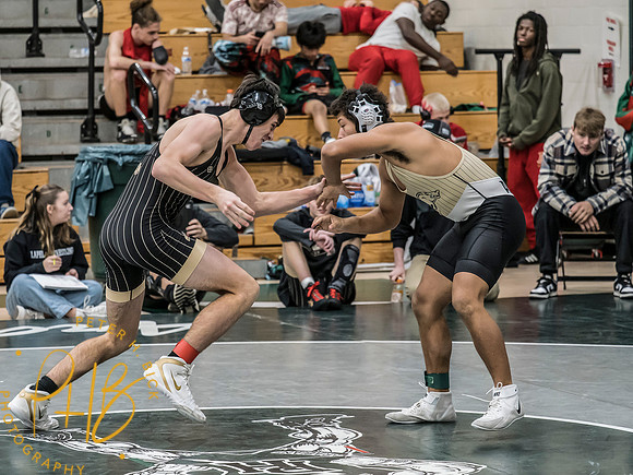 Lapel Wrestling 2025-26 0375-Edit