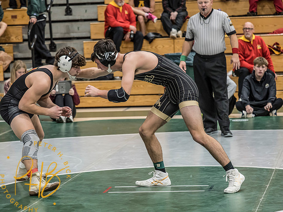 Lapel Wrestling 2025-26 0407-Edit