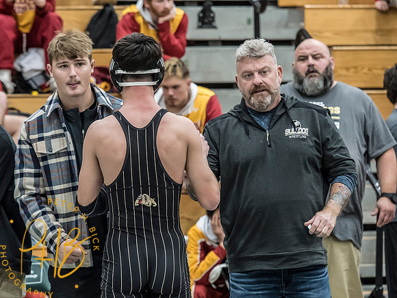 Lapel Wrestling 2025-26 0419-Edit
