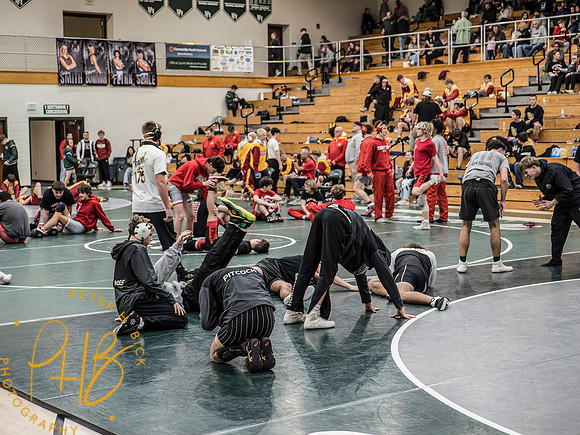 Lapel Wrestling 2025-26 0501-Edit