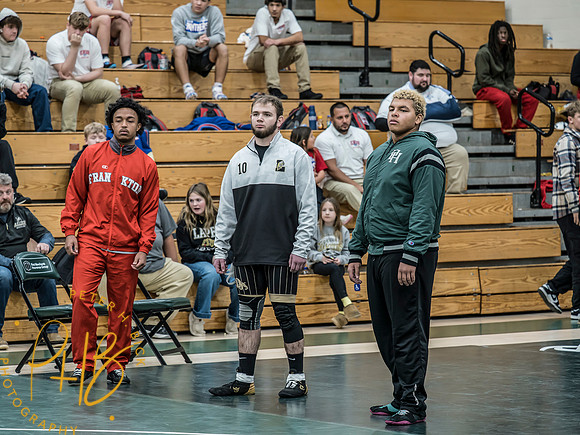 Lapel Wrestling 2025-26 0520-Edit