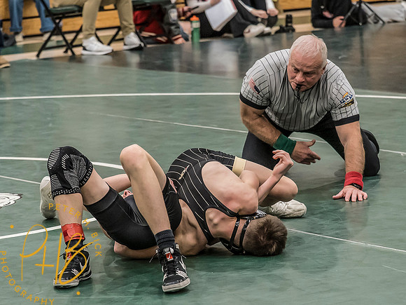 Lapel Wrestling 2025-26 0563-Edit