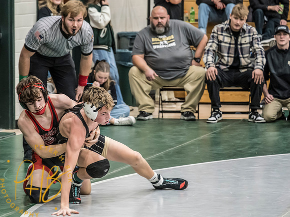 Lapel Wrestling 2025-26 0588-Edit
