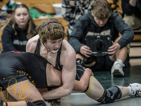Lapel Wrestling 2025-26 0629-Edit