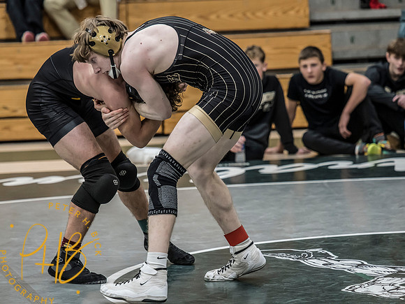Lapel Wrestling 2025-26 0642-Edit