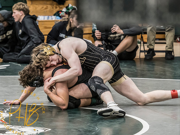 Lapel Wrestling 2025-26 0654-Edit