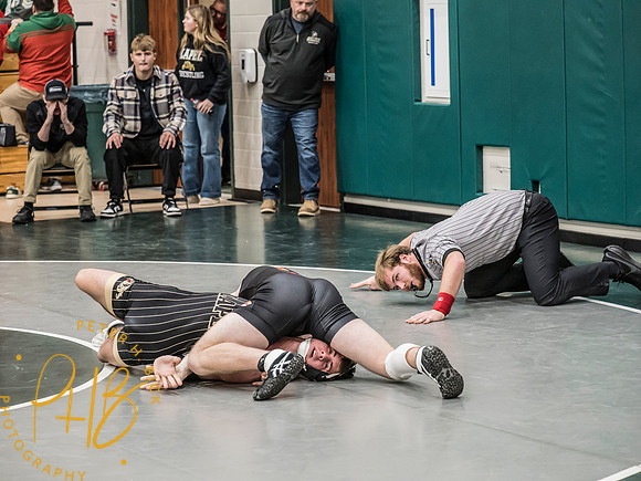 Lapel Wrestling 2025-26 0711-Edit