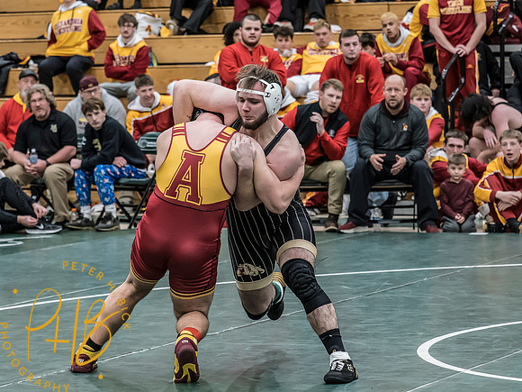 Lapel Wrestling 2025-26 0768-Edit