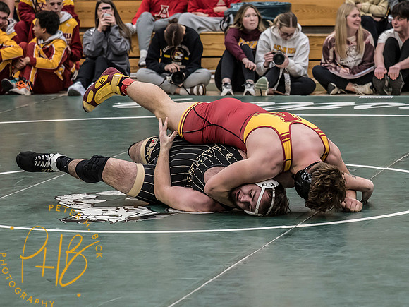 Lapel Wrestling 2025-26 0775-Edit