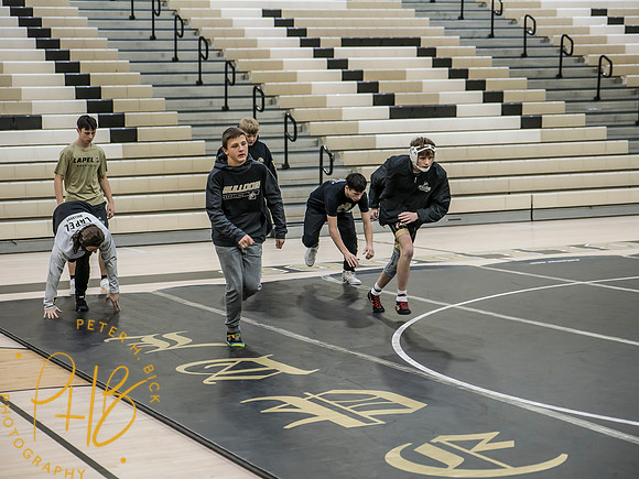 Lapel Wrestling 2025-26 1139-Edit