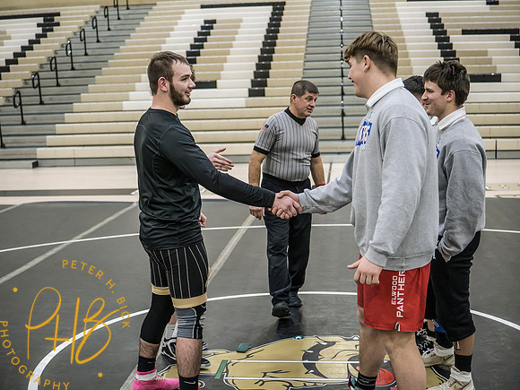 Lapel Wrestling 2025-26 1205-Edit