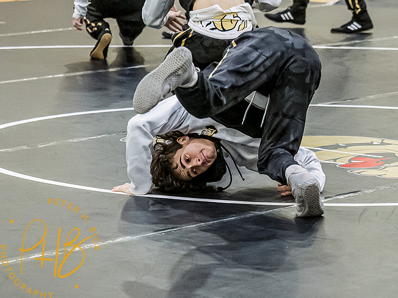 Lapel Wrestling 2022-23 0368-Edit