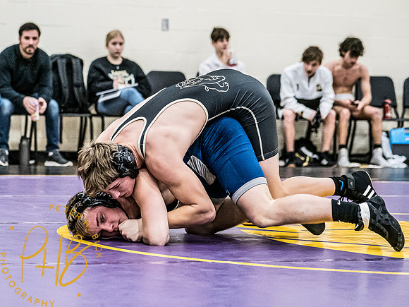Lapel Wrestling 2022-23 0673-Edit
