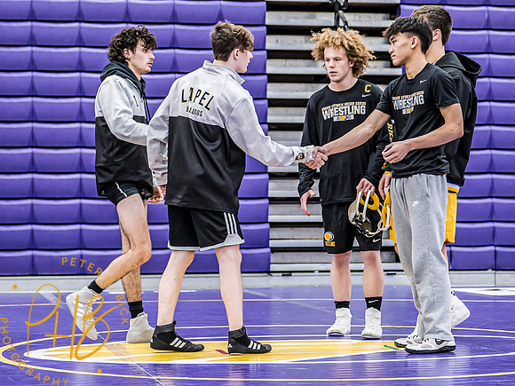 Lapel Wrestling 2022-23 0812-Edit