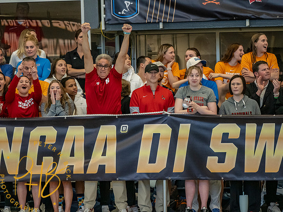 team-cheering- 2026 Women's NCAA S&D 0165-Edit