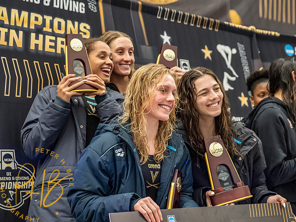 200-free-relay-awards- 2026 Women's NCAA S&D 1561-Edit