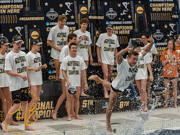 texas celebration- 2026 Men's NCAA S&D Chps. 3866-Edit