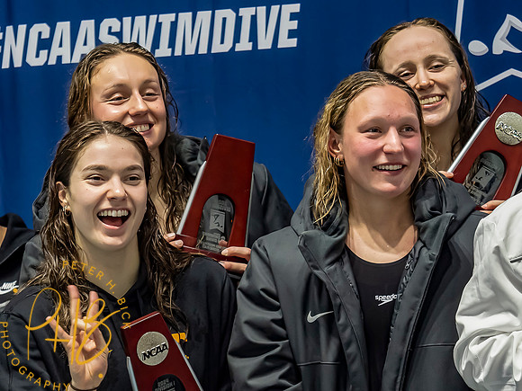 tennessee-800-free-relay- 2024 Wm NCAA S&D 0368-Edit