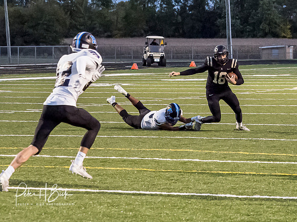 Lapel Football 2020 1965-Edit _