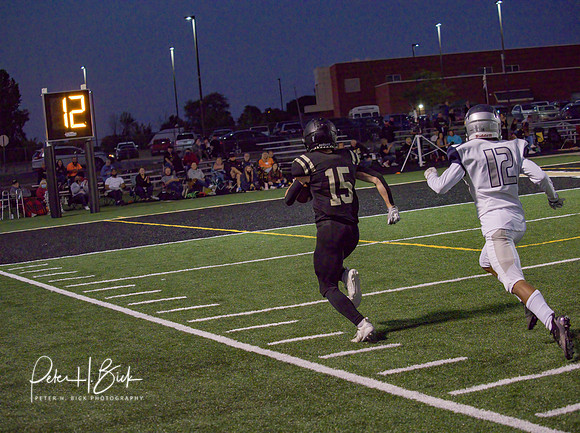Lapel Football 2020 1576-denoise-low-light _
