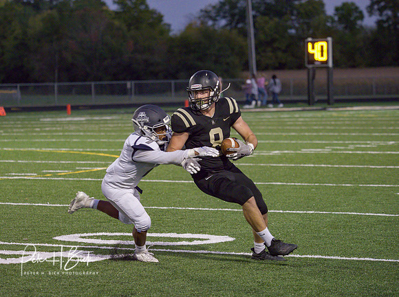 Lapel Football 2020 1499-denoise-denoise _