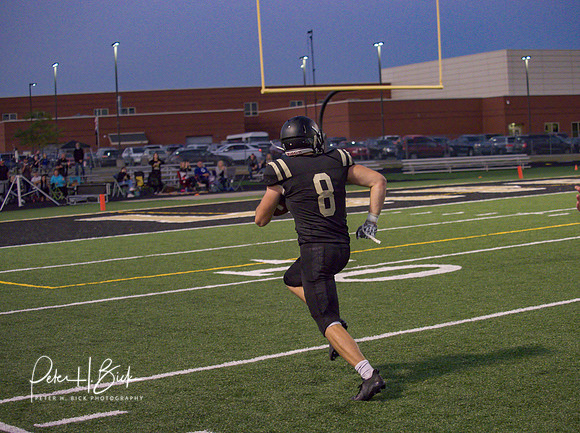 Lapel Football 2020 1510-denoise-denoise _