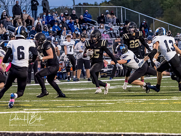 Lapel Football 2020 1975-Edit _