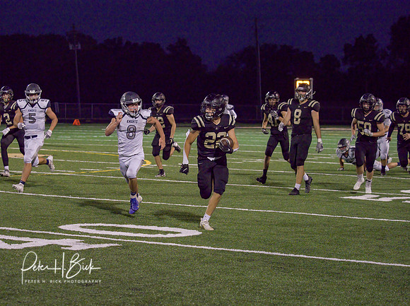 Lapel Football 2020 1599-denoise-low-light _