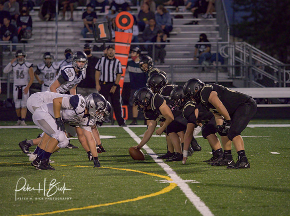 Lapel Football 2020 1537-denoise-low-light _