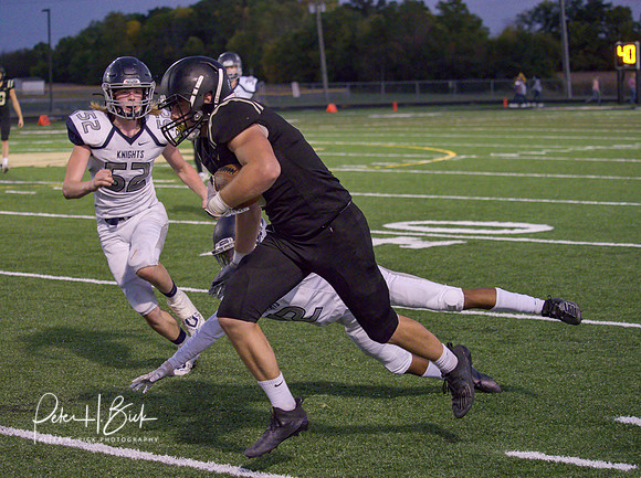 Lapel Football 2020 1505-denoise-denoise _