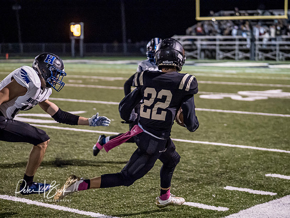 Lapel Football 2020 2101 _