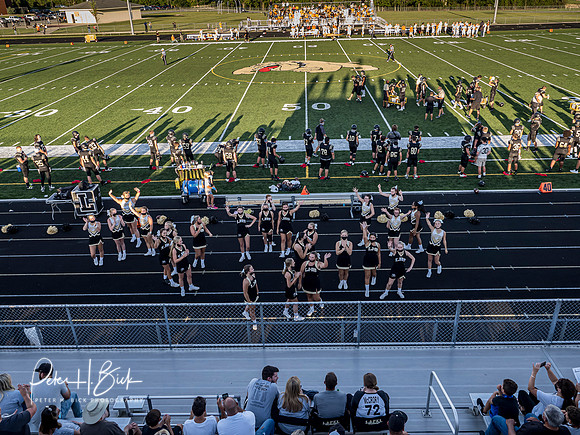 Lapel Football 2020 0506