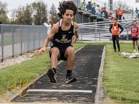 Lapel Track 2023 0691-Enhanced-NR