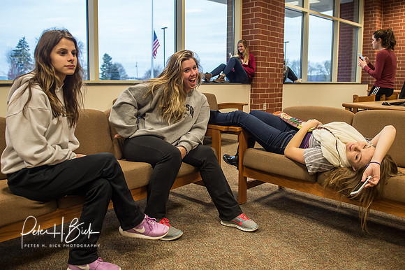 Lapel Yearbook 11-16-15 0167