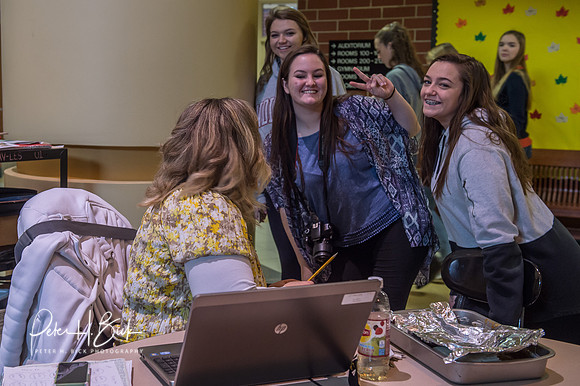 Lapel Yearbook 11-16-15 0037