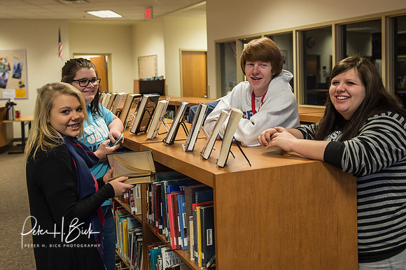 Lapel Yearbook 11-16-15 0162